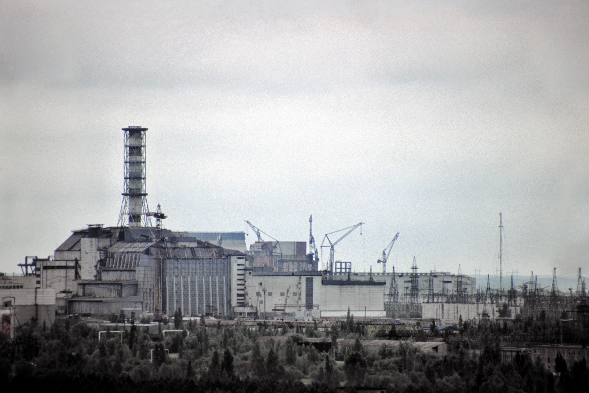 chernobyl sarcophagus the reactor