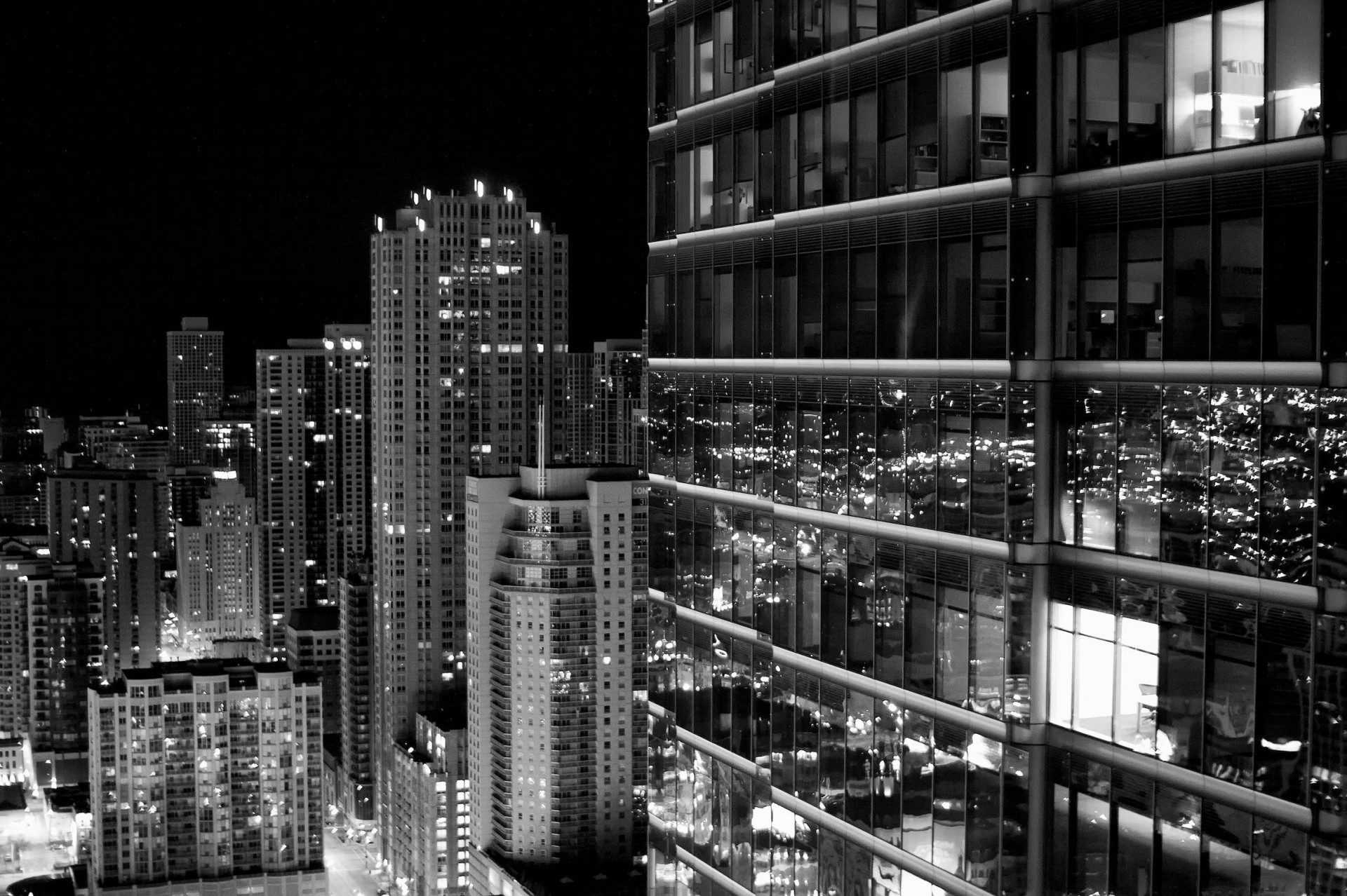 town black and white skyscraper