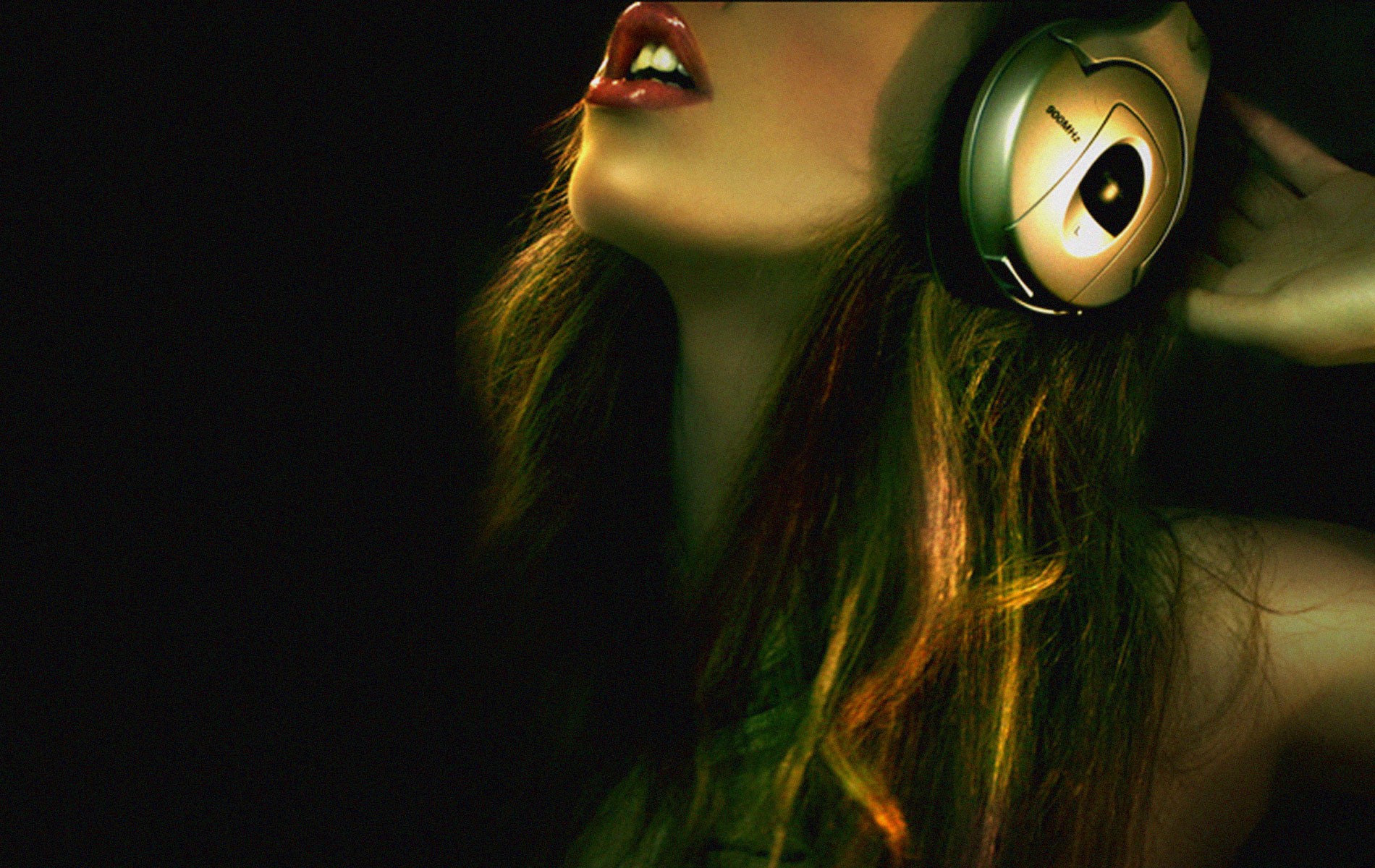 music girl headphones