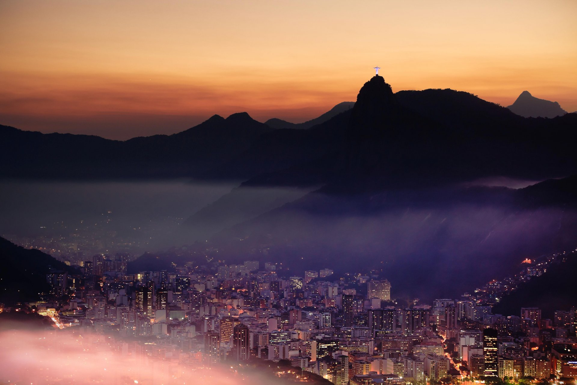 rio de janeiro town lights mountain