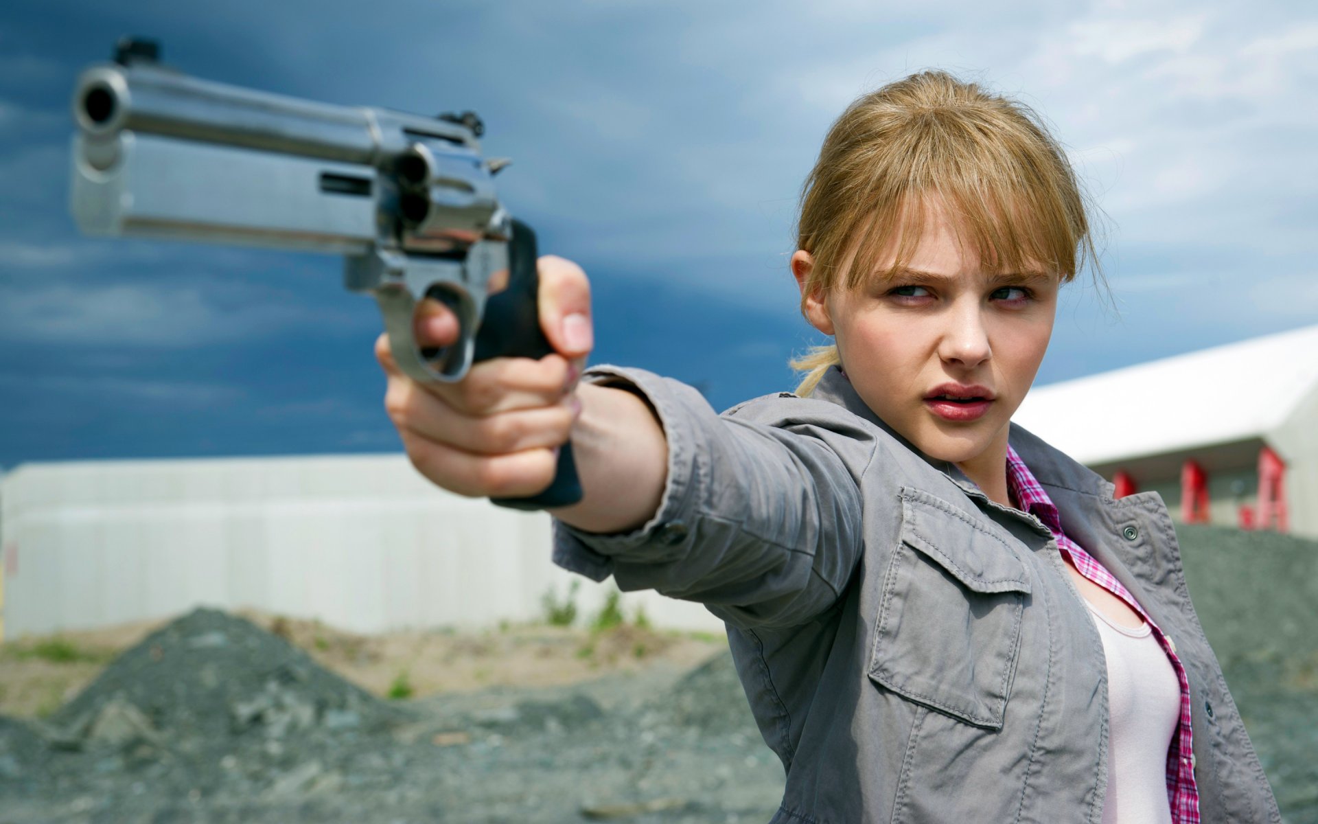 Hd Wallpaper Hit Girl Kick Ass 2 Movie Chloe Moretz Magnum 1030